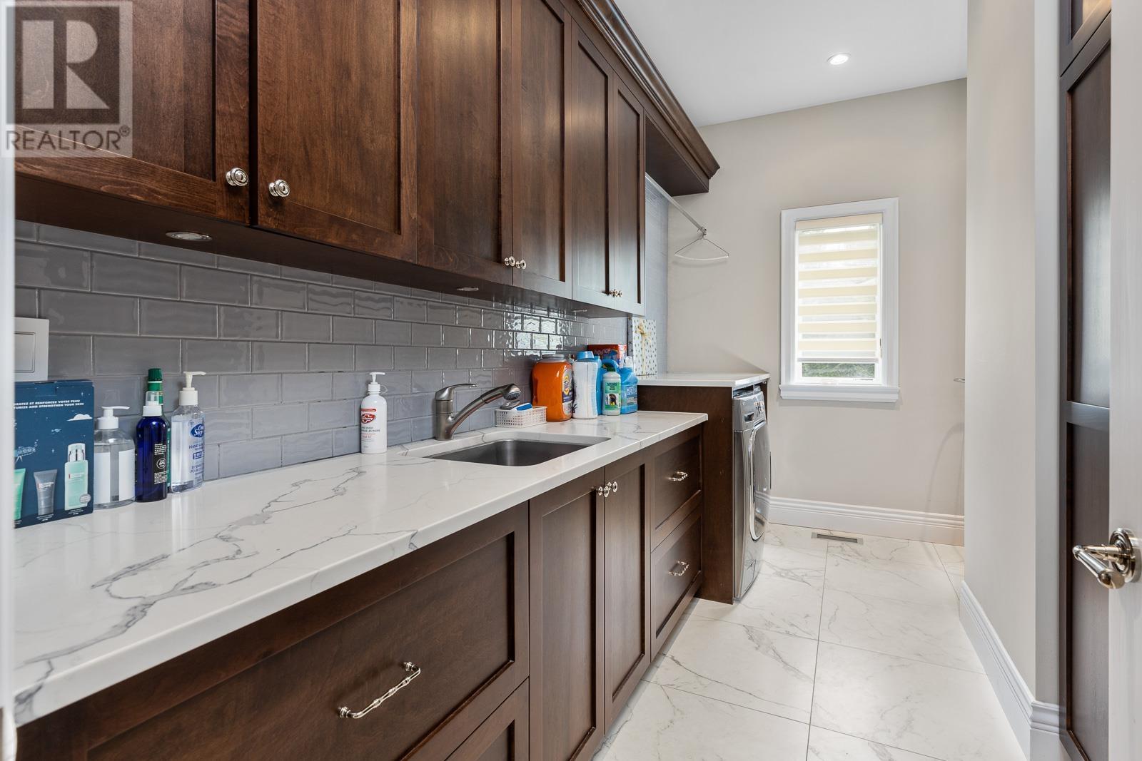 1135 Queens Avenue, West Vancouver, British Columbia  V7S 2K3 - Photo 15 - R2877715