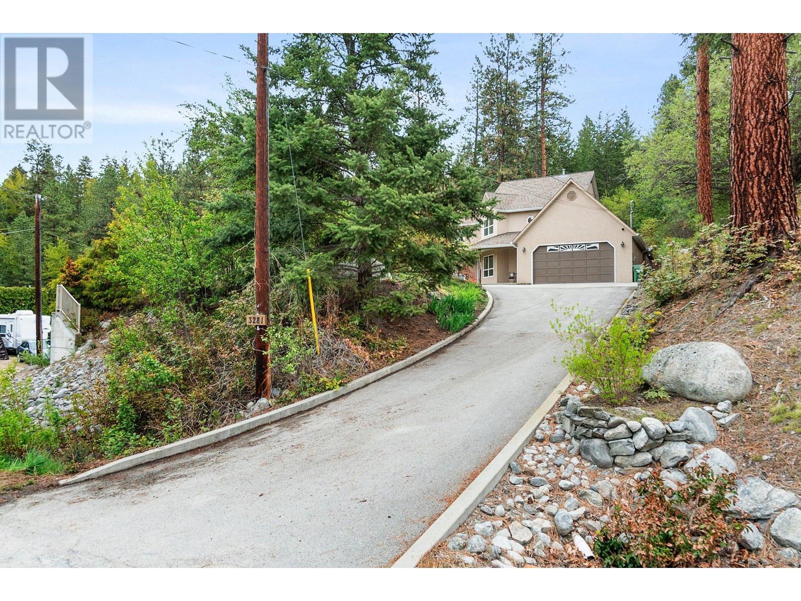 3281 Juniper Drive Naramata