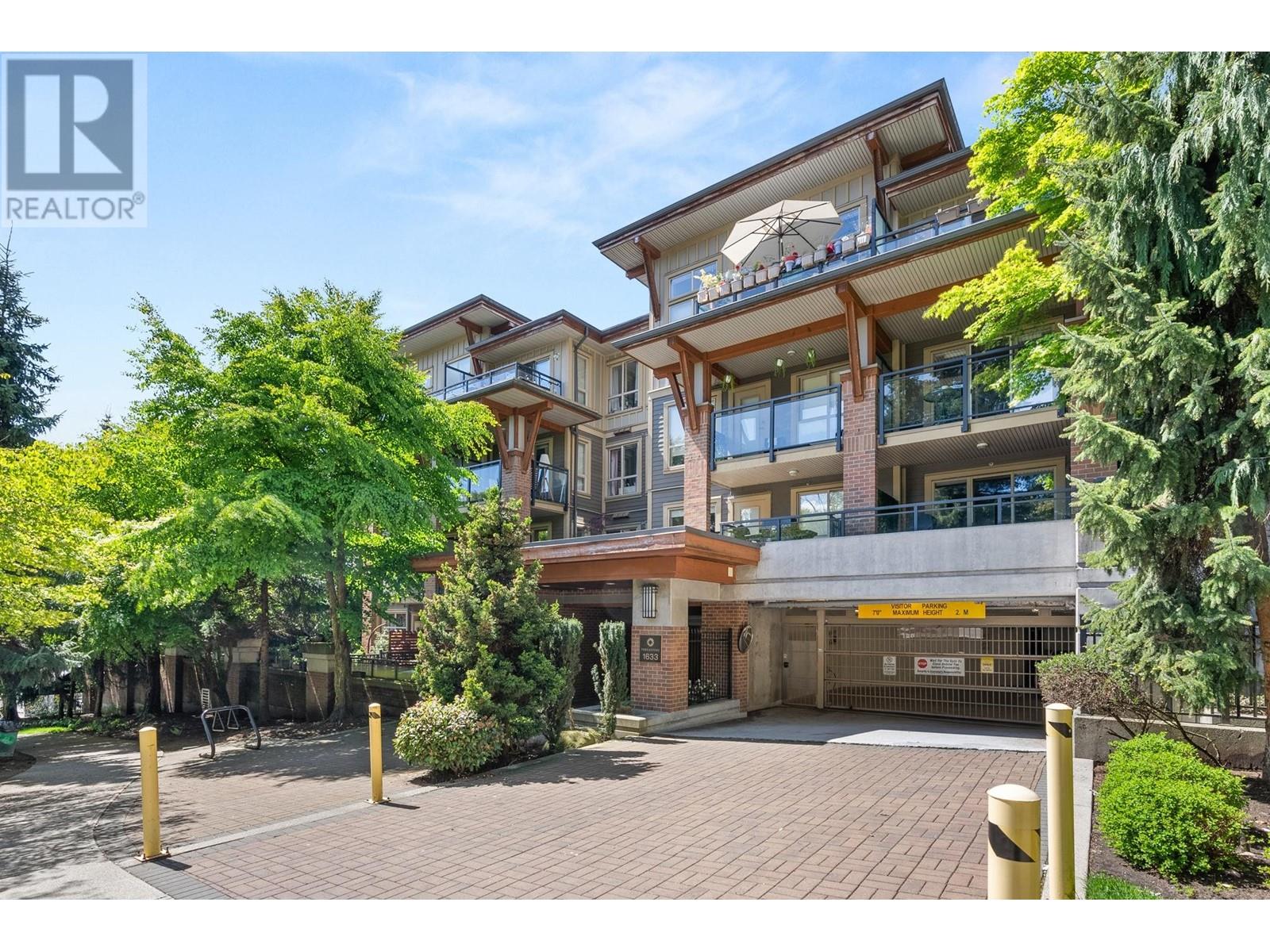 <h3>$729,000</h3><p>414 1633 Mackay Avenue, North Vancouver, British Columbia</p>