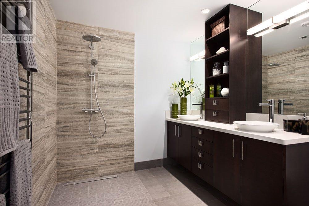 4227 W River Road, Ladner, British Columbia  V4K 1R9 - Photo 11 - R2877716