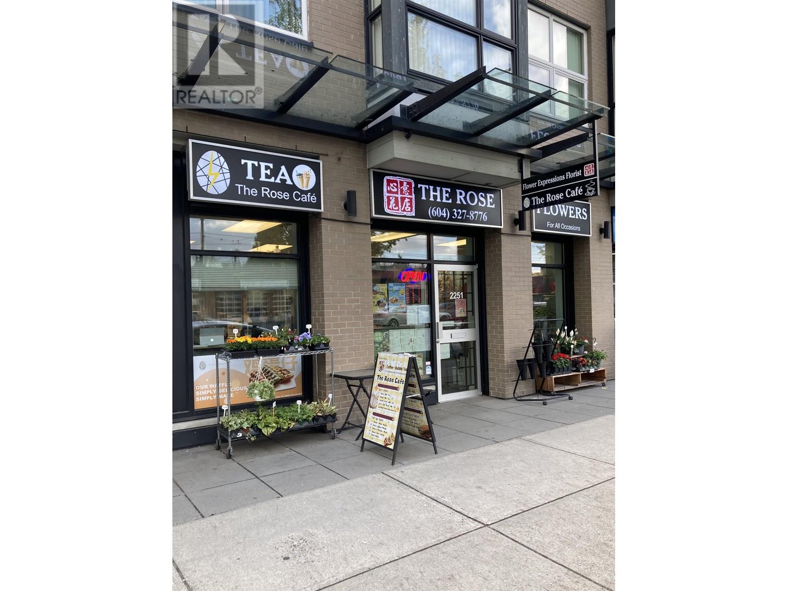 2251 KINGSWAY, vancouver, British Columbia