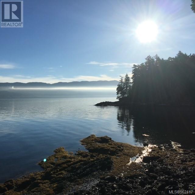 9 Maple Bay Rd, Lasqueti Island, British Columbia  V0R 2J0 - Photo 1 - 962417