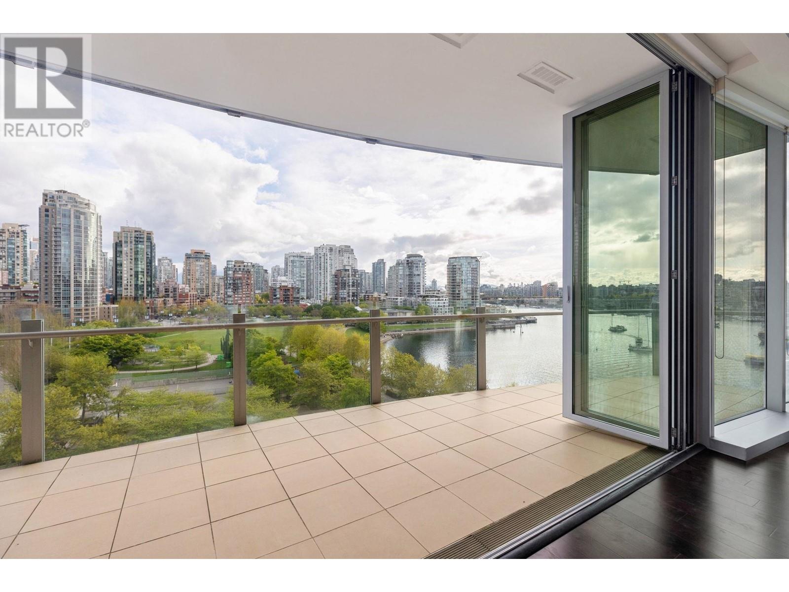 Listing Picture 23 of 40 : 1002 1560 HOMER MEWS, Vancouver / 溫哥華 - 魯藝地產 Yvonne Lu Group - MLS Medallion Club Member