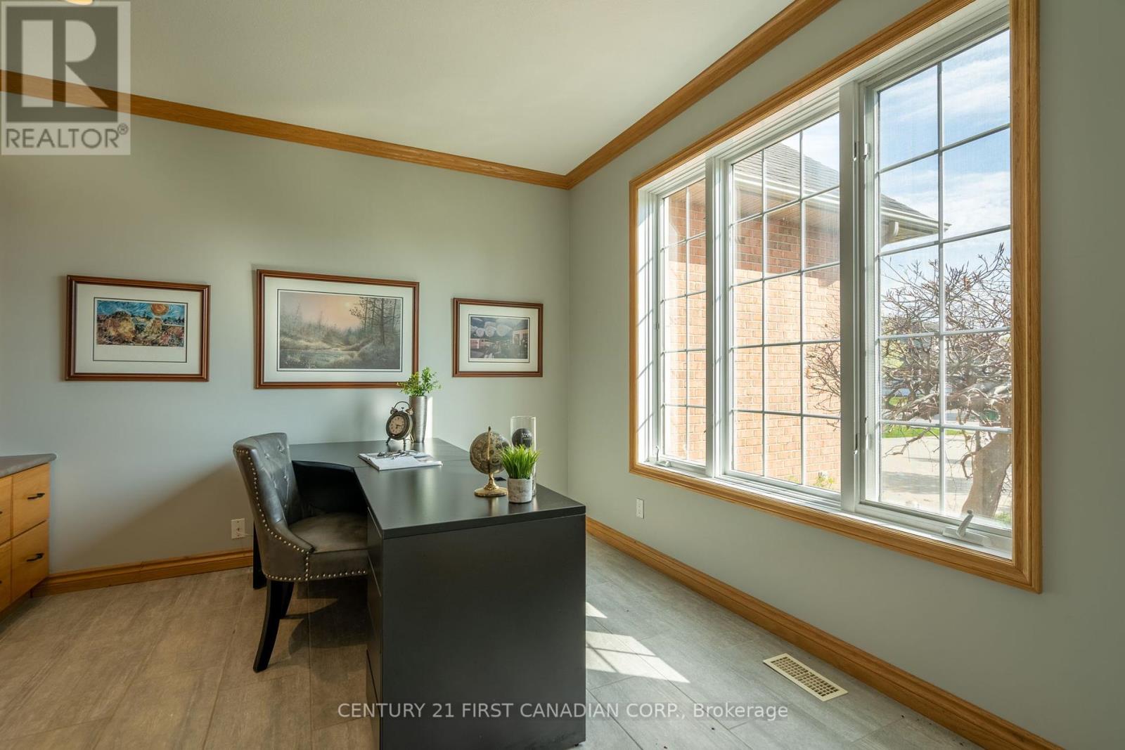 66 Valleyview Crescent, Thames Centre, Ontario  N0L 1G3 - Photo 4 - X8293520