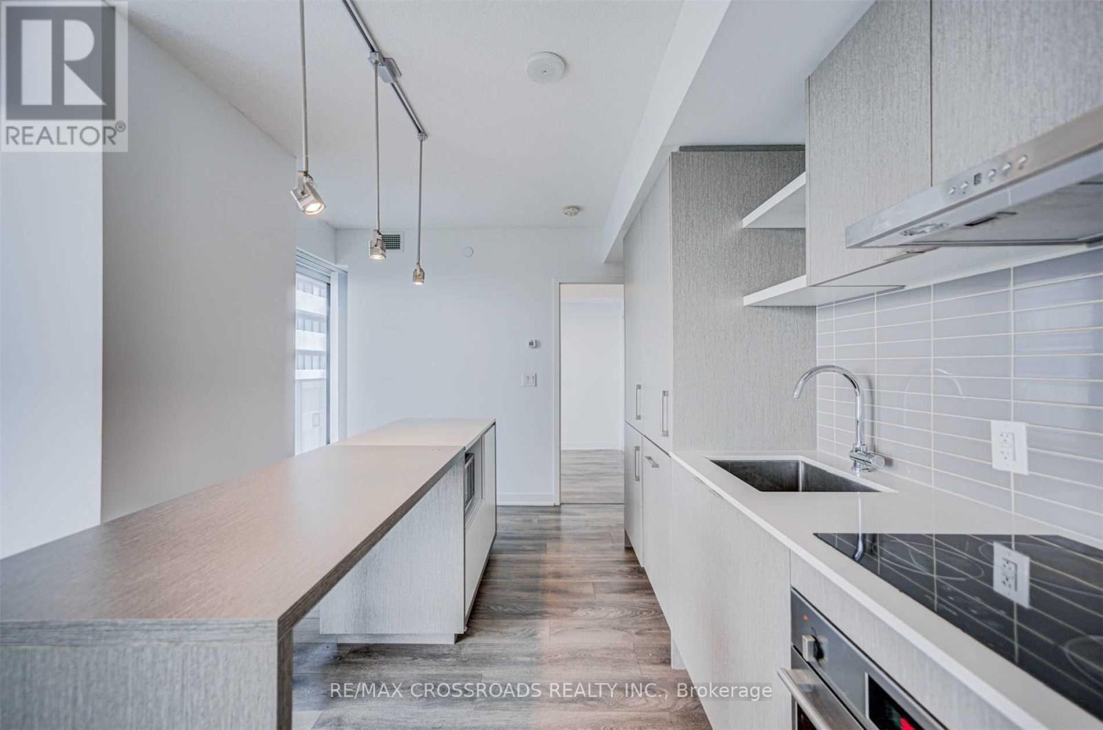 #1910 -88 Harbour St, Toronto, Ontario  M5J 0C3 - Photo 14 - C8296160