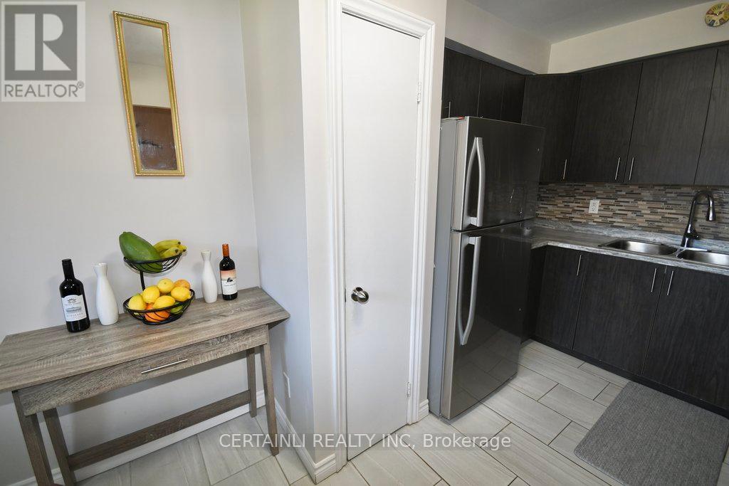 #4 -71 Parkside Dr, St. Thomas, Ontario  N5R 3V1 - Photo 13 - X8292952