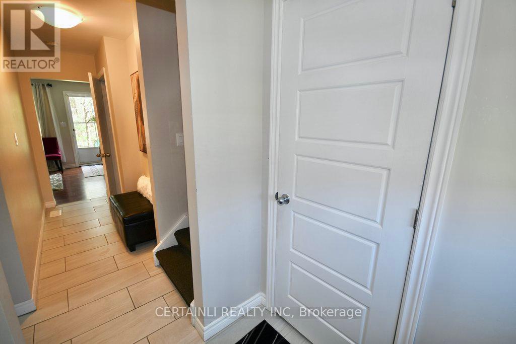 #4 -71 Parkside Dr, St. Thomas, Ontario  N5R 3V1 - Photo 7 - X8292952