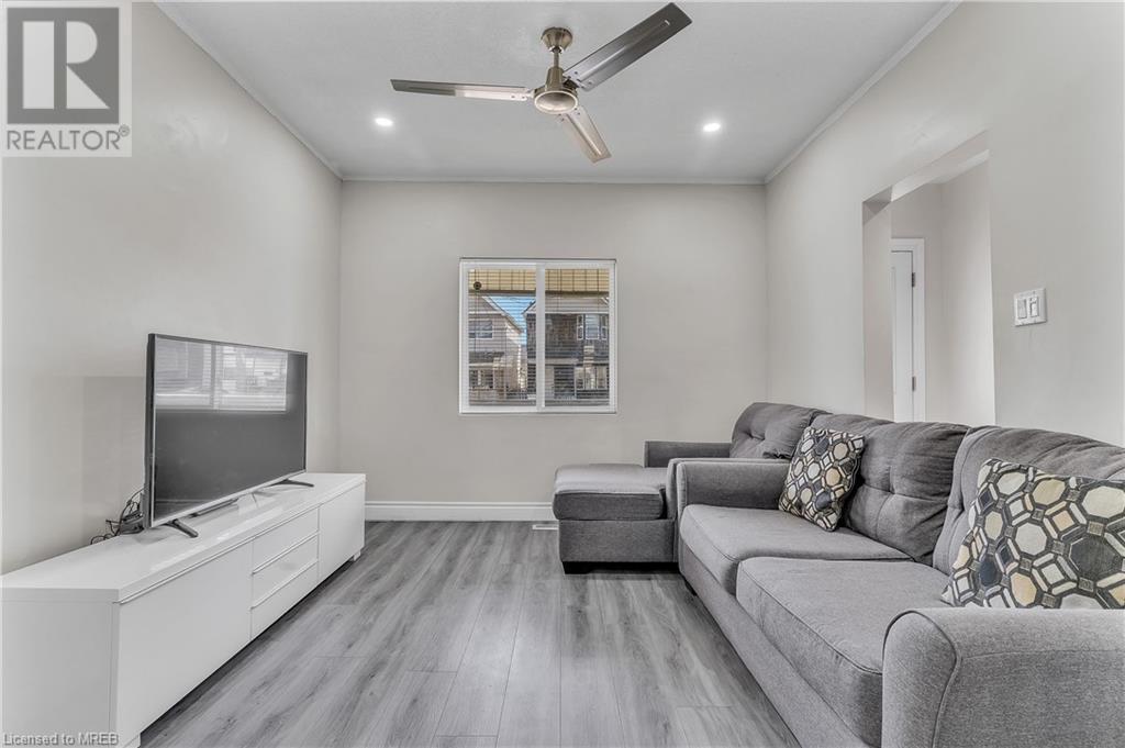 15 Lincoln Street, Hamilton, Ontario  L8L 7L6 - Photo 11 - 40579319