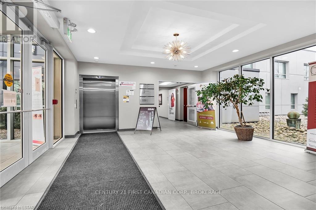 #104 -1807 Wonderland Rd N, London, Ontario N6G 5C2 - Photo 30 - X8286444