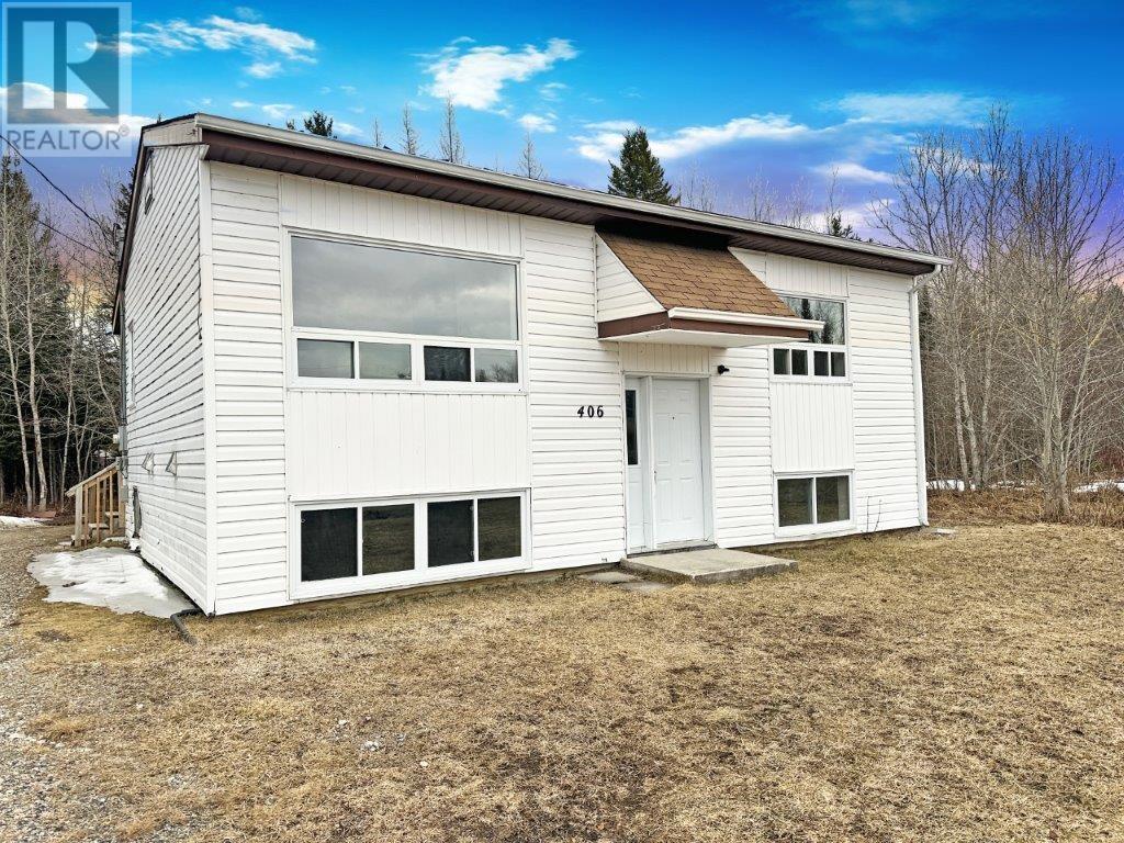 406 Mackie Dr, Nakina, Ontario  P0T 2H0 - Photo 1 - TB240923