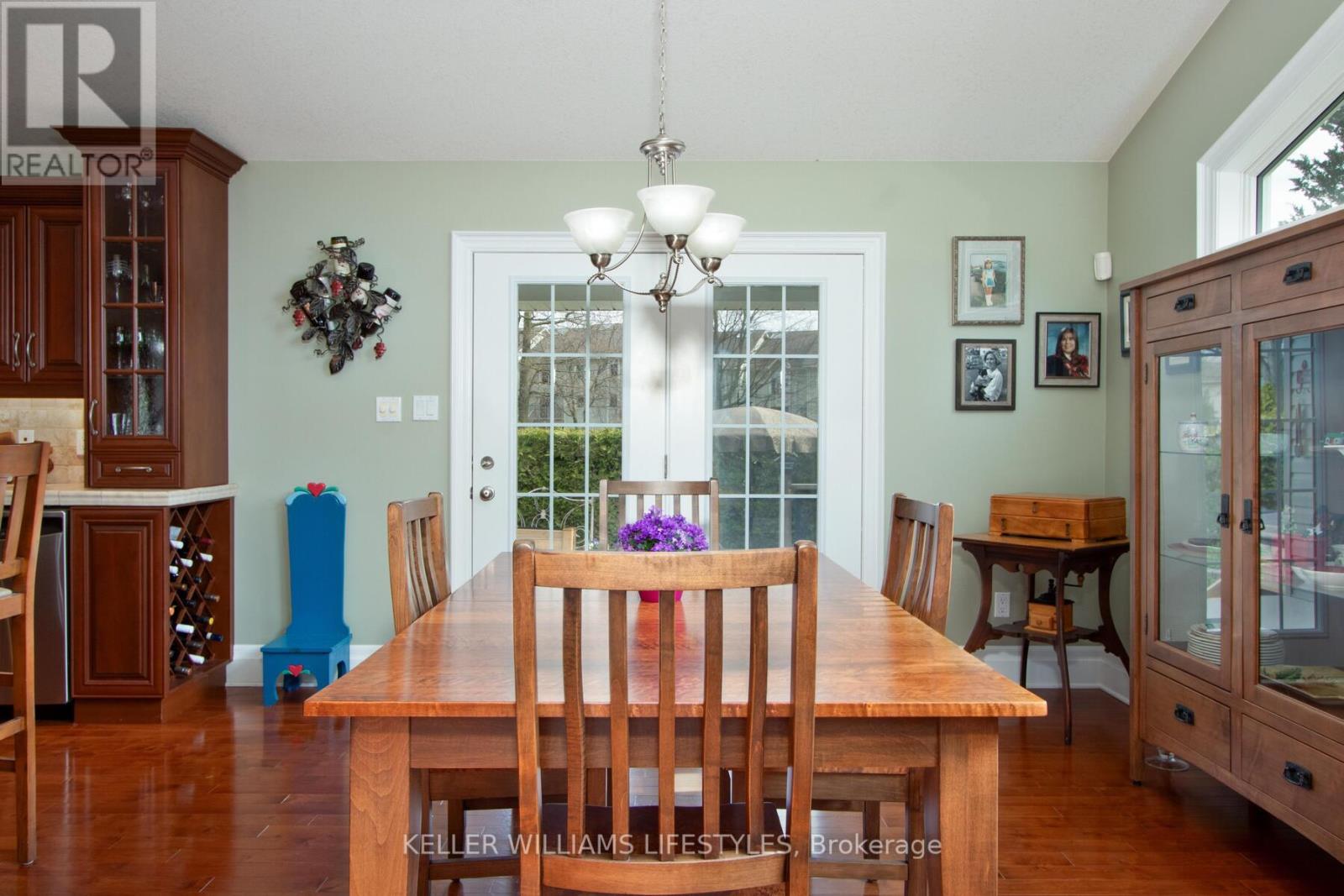 74 Green Acres Cres N, Lambton Shores, Ontario  N0M 1T0 - Photo 18 - X8292970