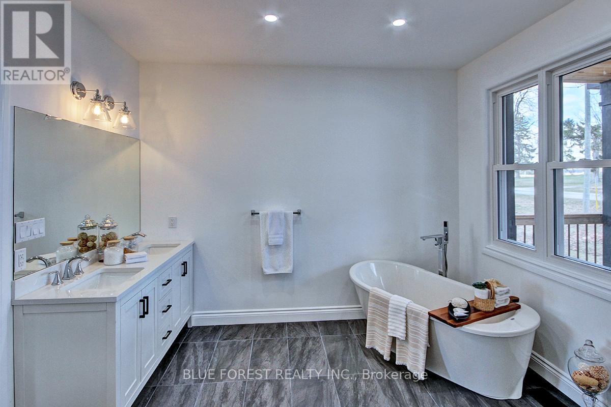 45145 Edgeware Line, Central Elgin, Ontario  N5P 3T3 - Photo 18 - X8293372