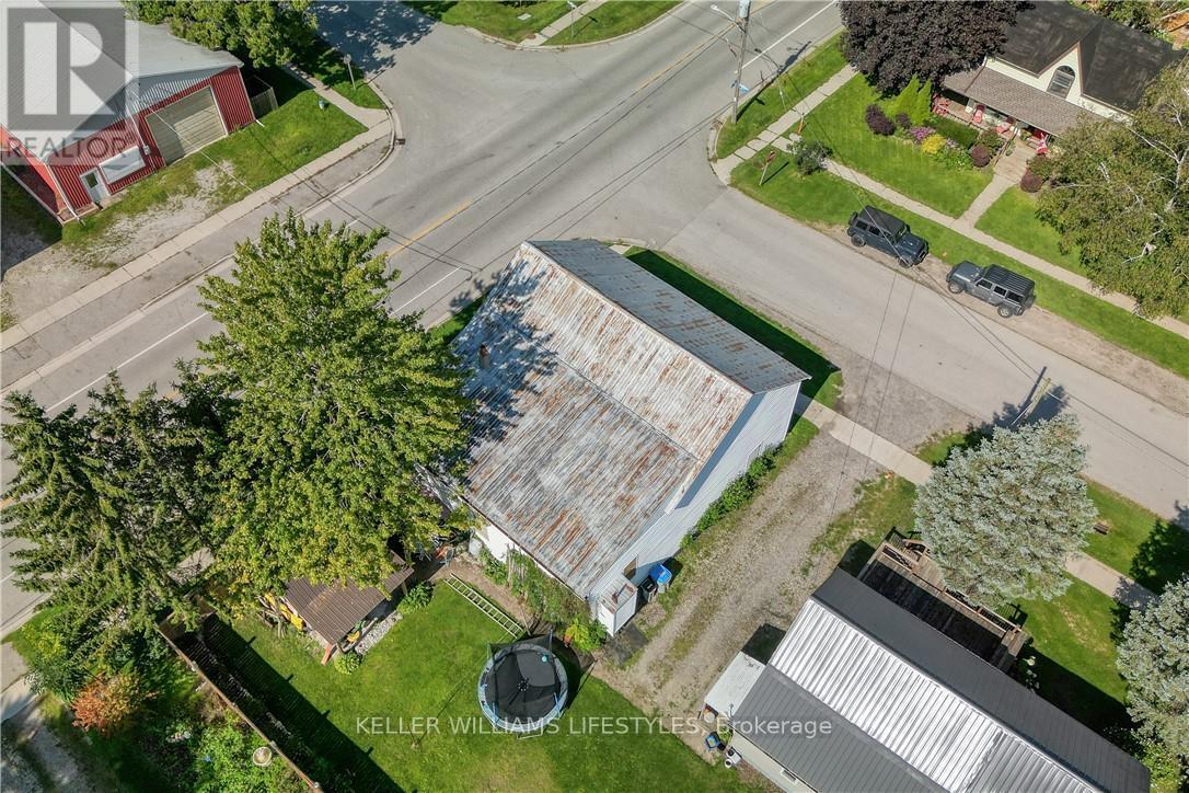 21948 Melbourne St W, Strathroy-Caradoc, Ontario  N0L 1T0 - Photo 10 - X8295348