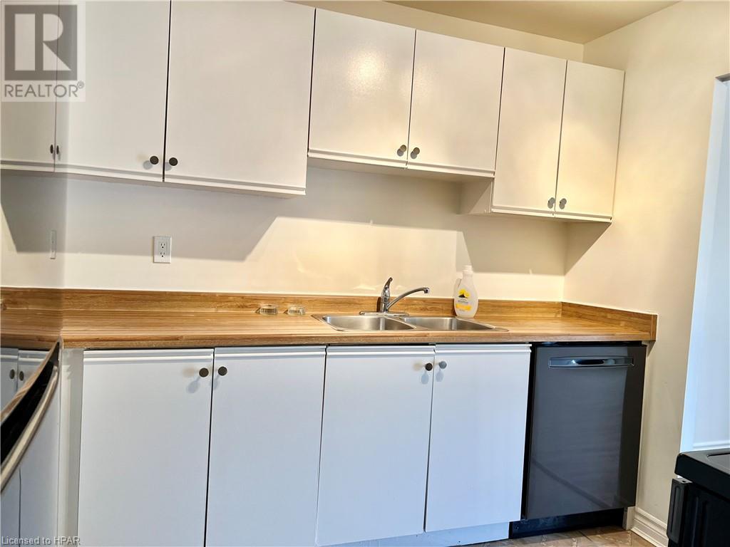 97 Huron Street Unit# 105, Stratford, Ontario  N5A 5S7 - Photo 7 - 40581046