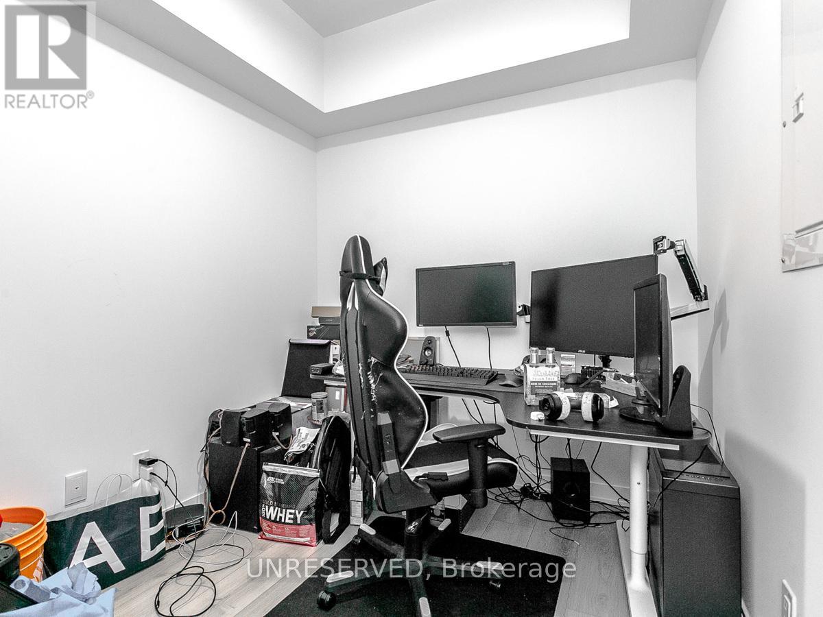 214 - 1787 St Clair Avenue W, Toronto, Ontario  M6N 0B7 - Photo 29 - W8295874