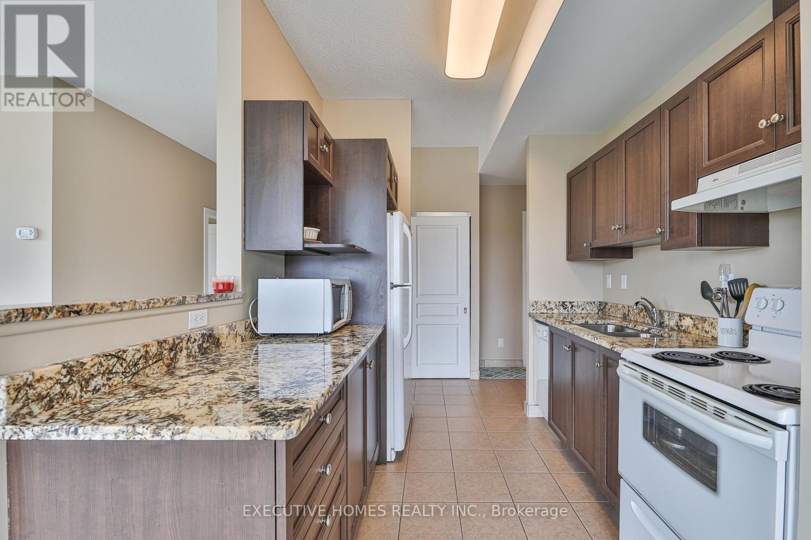 206 - 100 Roger Guindon Avenue, Ottawa, Ontario  K1G 3Z7 - Photo 12 - X8295836