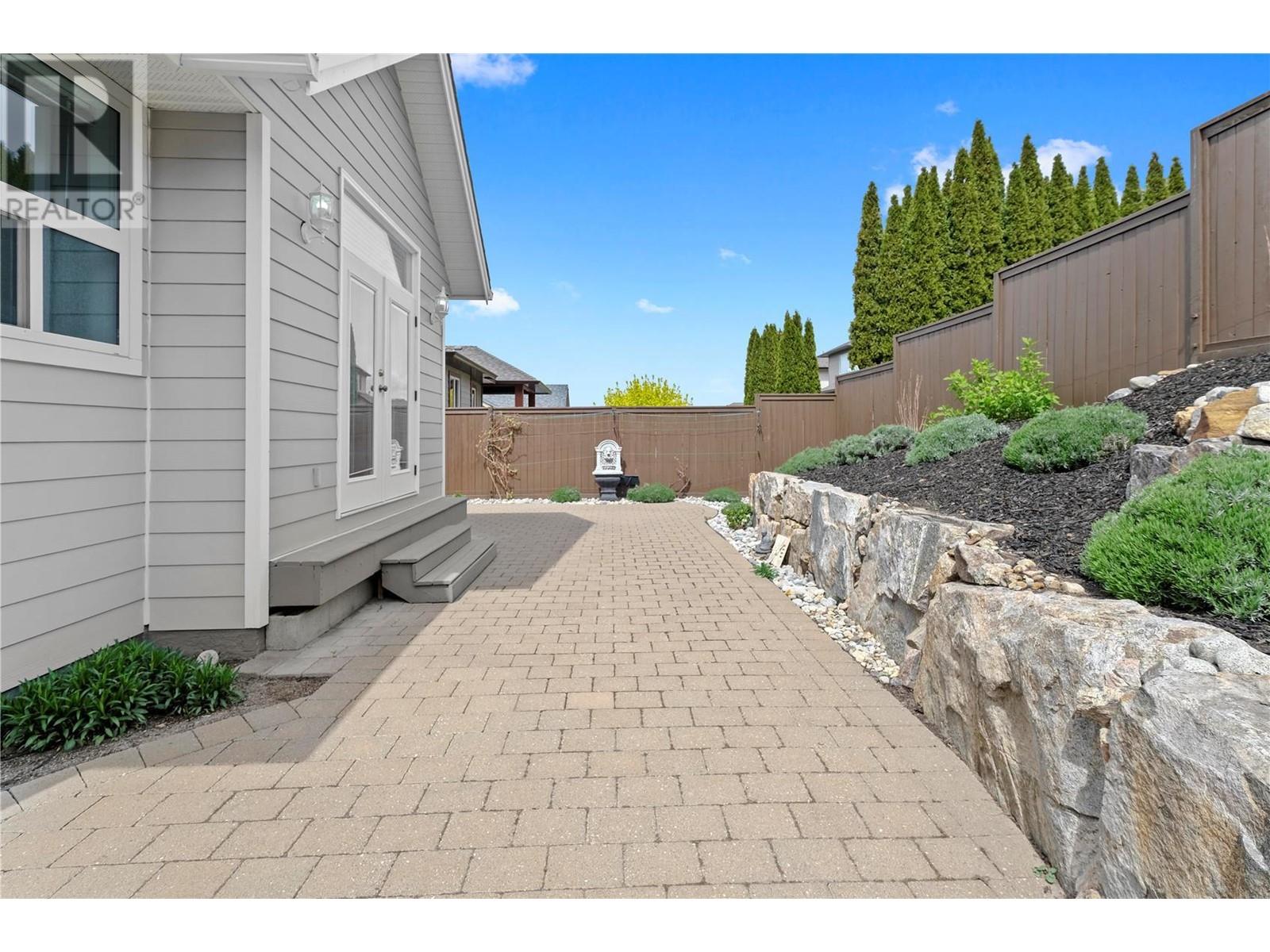 5035 Seon Crescent, Kelowna, British Columbia  V1W 4M4 - Photo 38 - 10311742