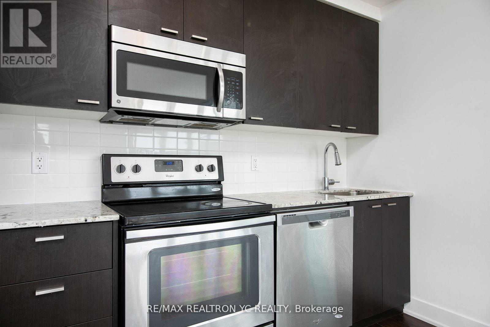 2507 - 88 Sheppard Avenue E, Toronto, Ontario  M2N 0G9 - Photo 4 - C8297484