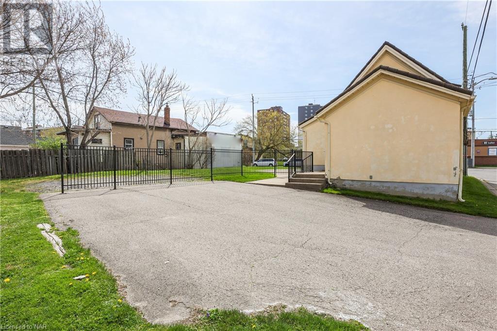 145 Welland Avenue, St. Catharines, Ontario  L2R 2N7 - Photo 49 - 40580724