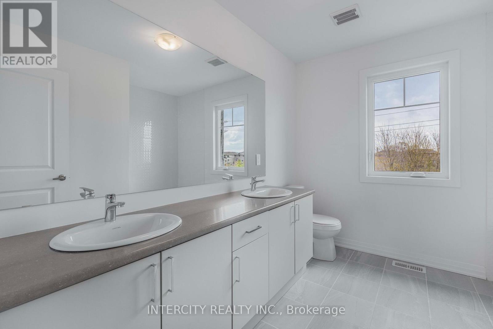 217 Quebec St, Clearview, Ontario  L0M 1S0 - Photo 27 - S8272154