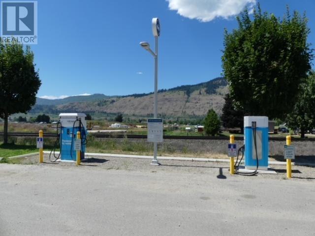 353 Shuswap Ave, Chase, British Columbia    - Photo 4 - 178195