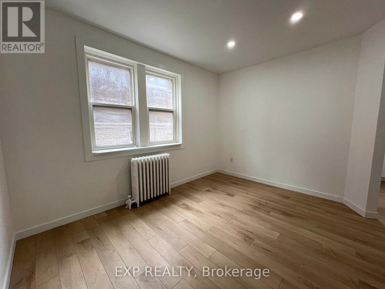 1e - 100 Greensides Avenue, Toronto, Ontario  M6C 1B9 - Photo 2 - C8297954