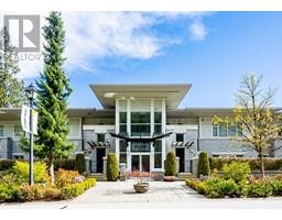 302 2200 CHIPPENDALE ROAD, west vancouver, British Columbia