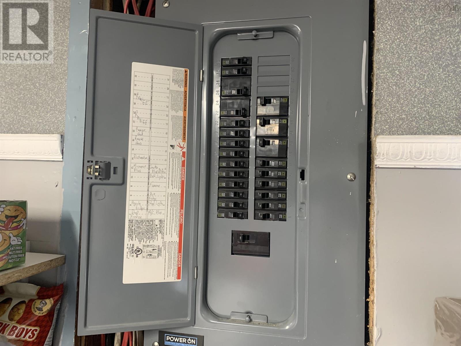 3320 Plummer Avenue, New Waterford, Nova Scotia  B1H 1Y4 - Photo 15 - 202409018