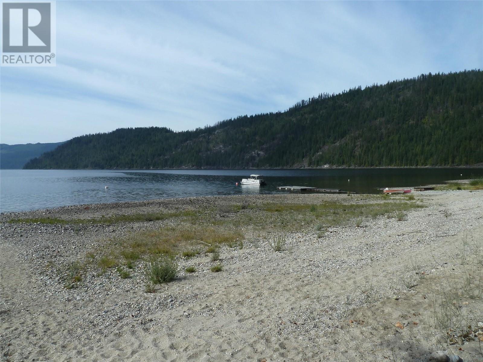 16900 Mabel Lake Forest Service Road Unit# 6, Lumby, British Columbia  V0E 2G0 - Photo 4 - 10311812