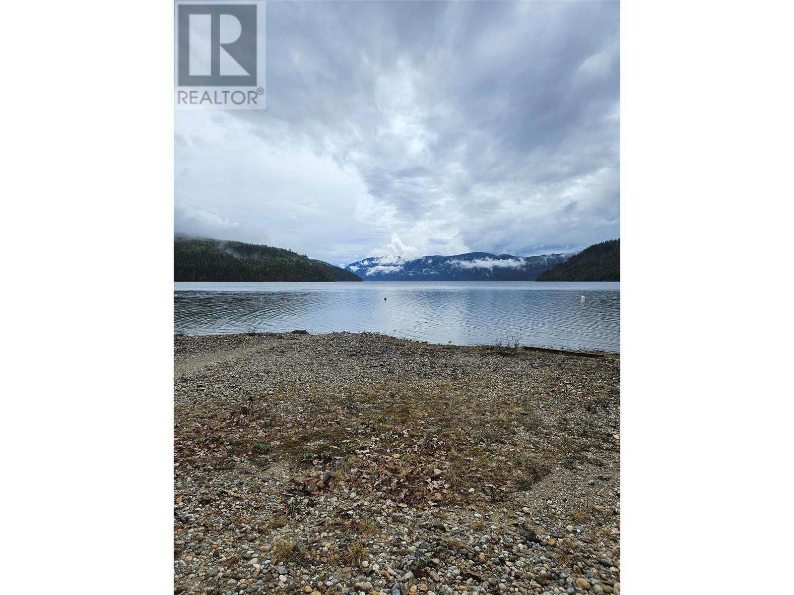 16900 Mabel Lake Forest Service Road Unit# 6, Lumby, British Columbia  V0E 2G0 - Photo 5 - 10311812