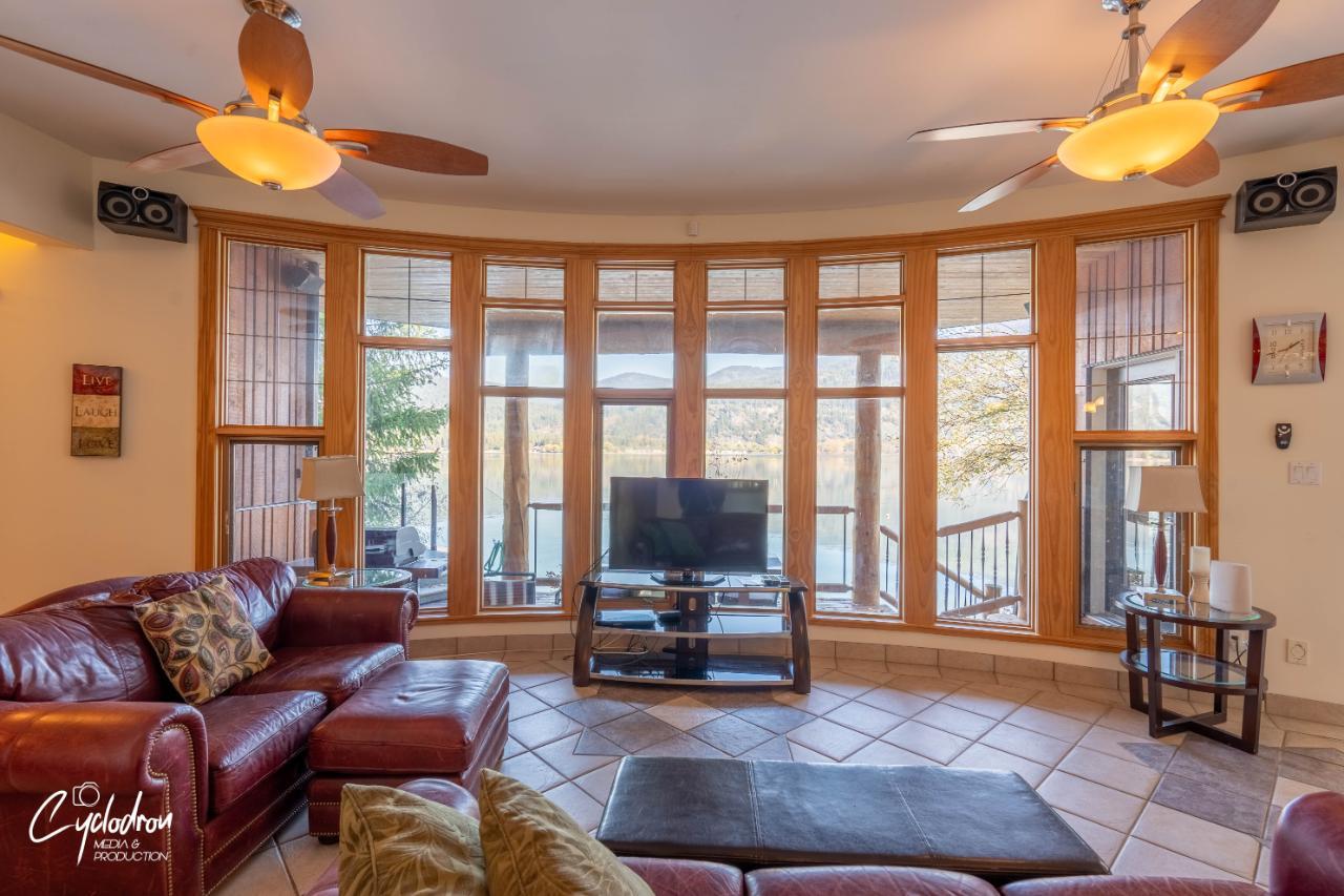 1722 West Lake Drive, Christina Lake, British Columbia  V0H 1E0 - Photo 71 - 2476617