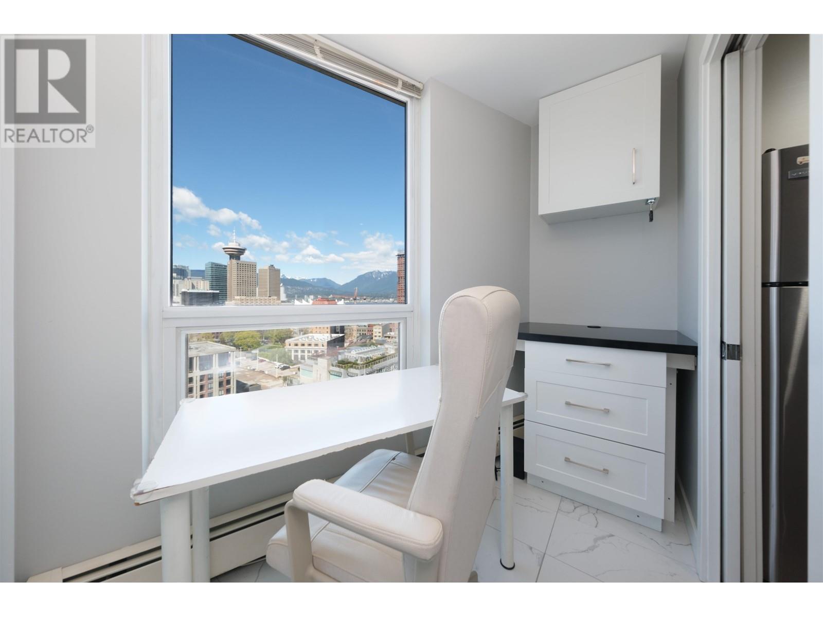 Listing Picture 11 of 28 : 2502 188 KEEFER PLACE, Vancouver / 溫哥華 - 魯藝地產 Yvonne Lu Group - MLS Medallion Club Member
