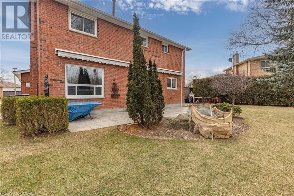 31 Curtis Drive, Brampton, Ontario  L6Y 2J6 - Photo 41 - 40569077