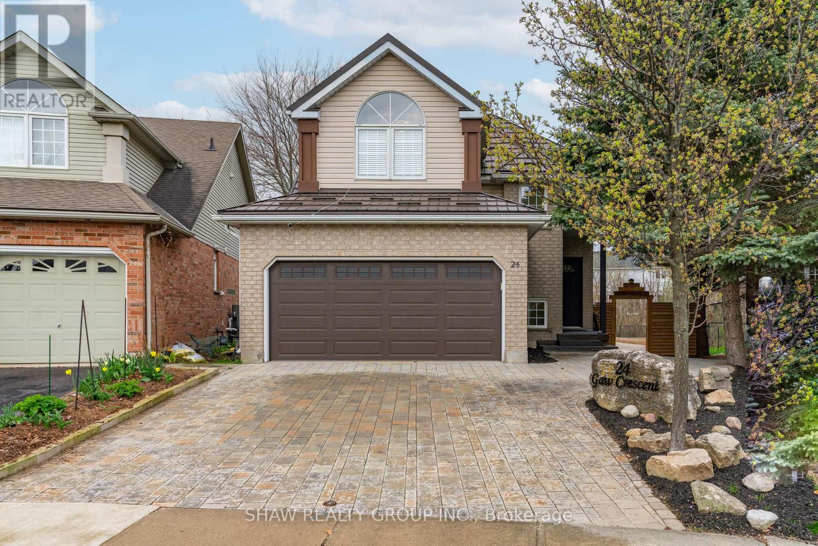 24 GAW CRESCENT, guelph, Ontario