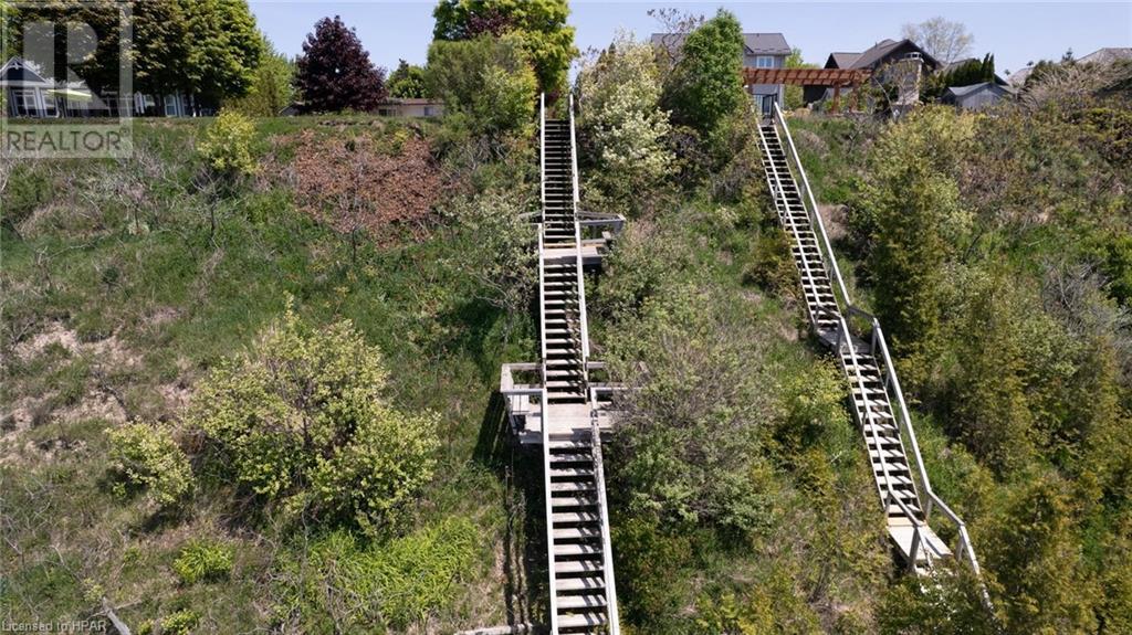 73883 Bluewater Highway, Zurich, Ontario  N0M 2T0 - Photo 39 - 40535494