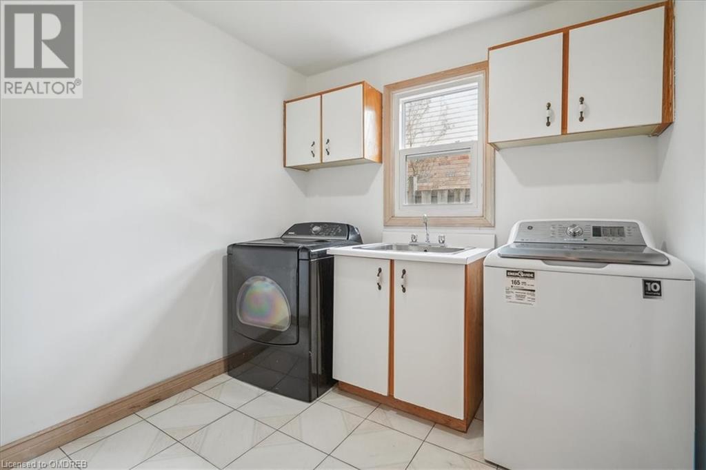 Image of property at 2227 HEADON Road