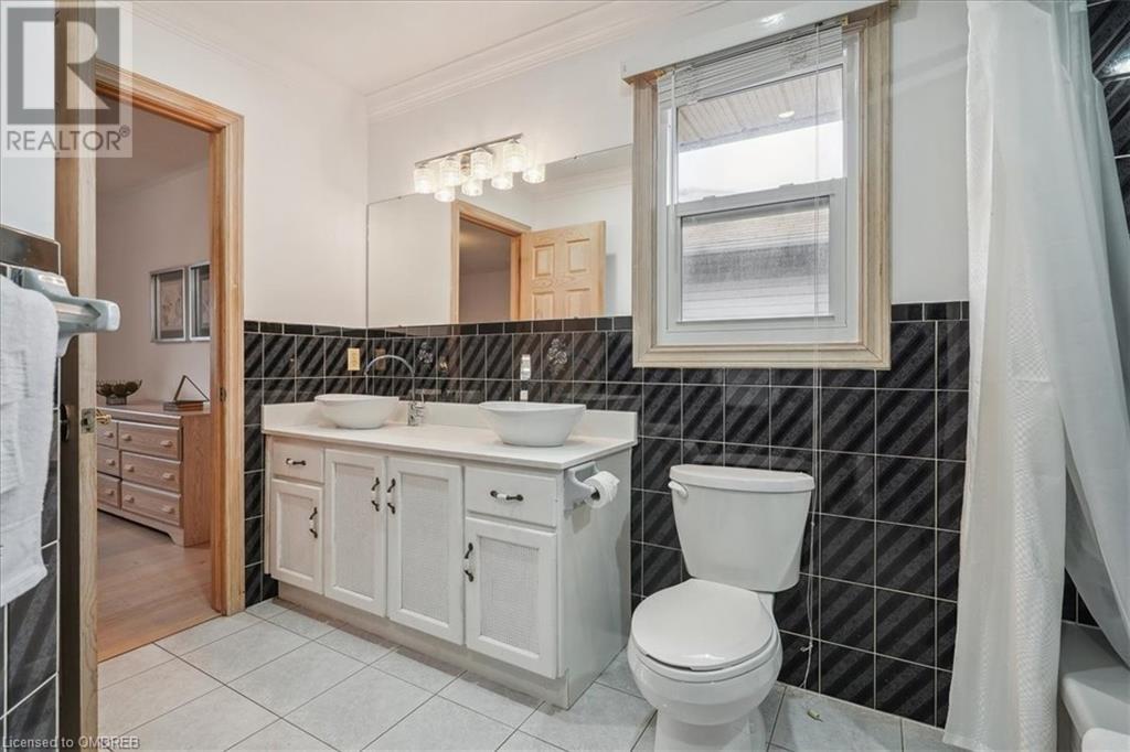 Image of property at 2227 HEADON Road