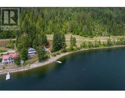 8298 Squilax Anglemont Road North Shuswap