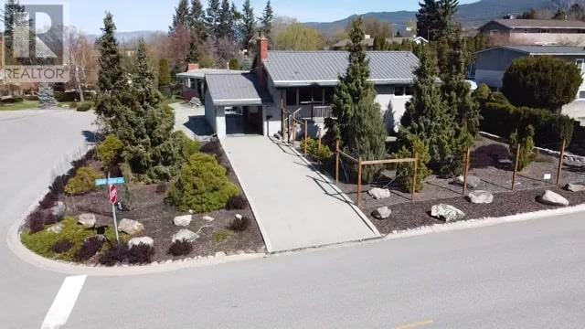 901 Barrington Avenue, Penticton, British Columbia  V2A 1S2 - Photo 5 - 10311692