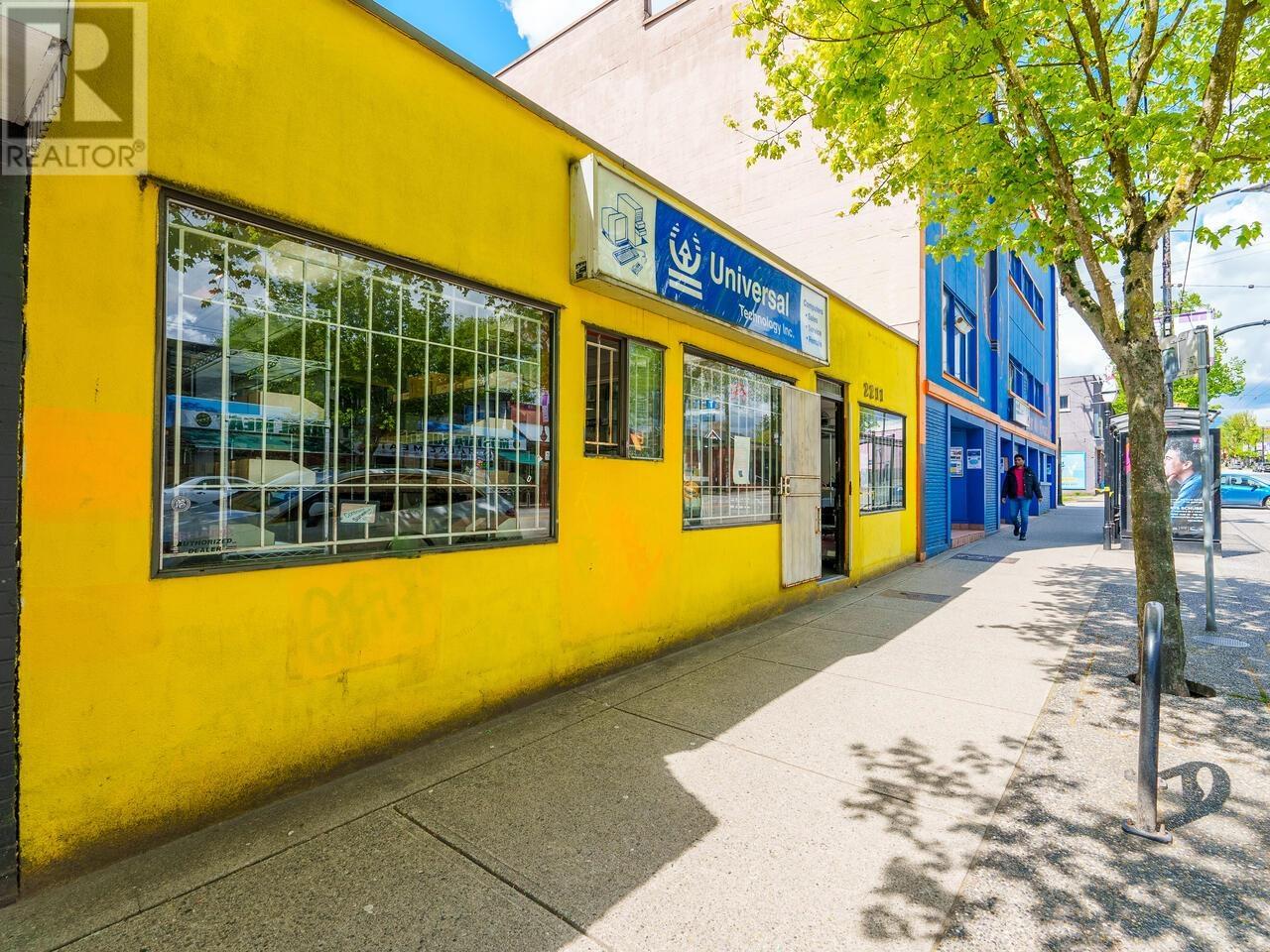 2211 Commercial Drive, Vancouver, British Columbia  V5N 4B6 - Photo 3 - C8059594
