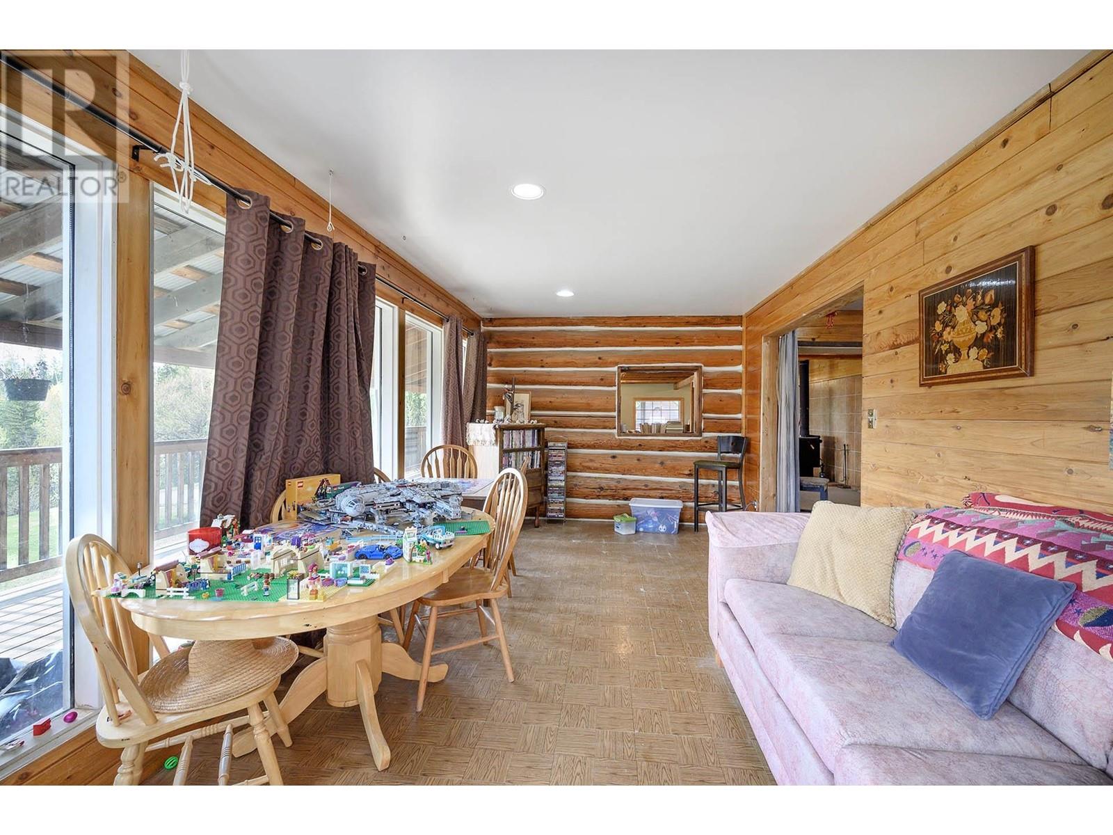 956 Barber Rd, Clearwater, British Columbia  V0E 1N1 - Photo 15 - 178209