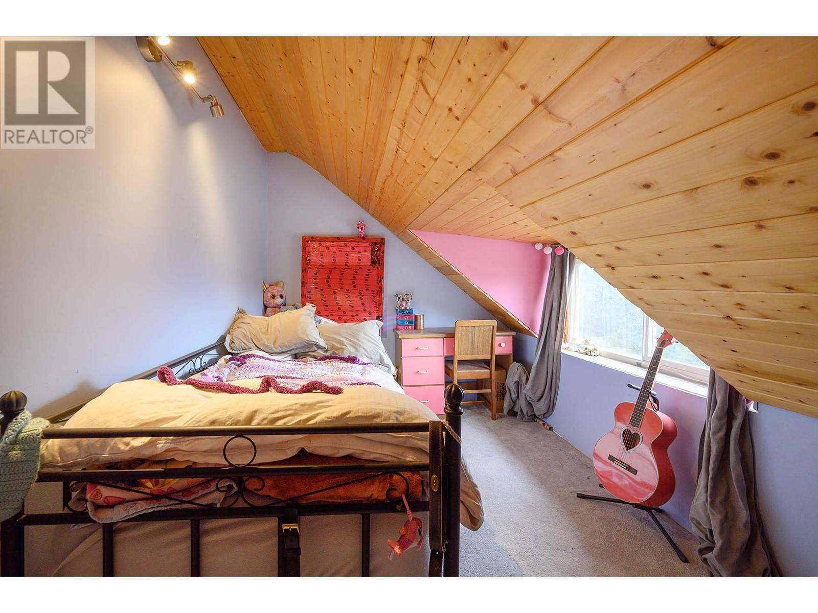 956 Barber Rd, Clearwater, British Columbia  V0E 1N1 - Photo 33 - 178209