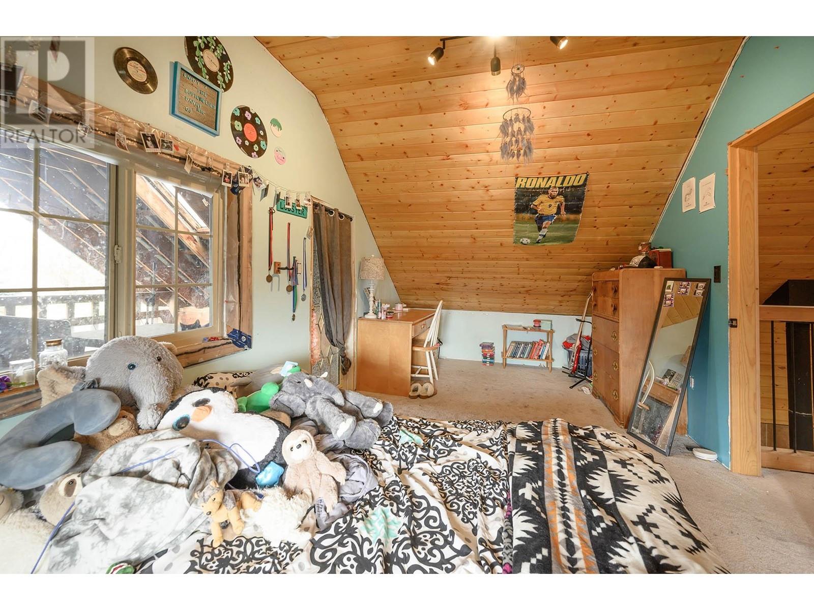 956 Barber Rd, Clearwater, British Columbia  V0E 1N1 - Photo 38 - 178209