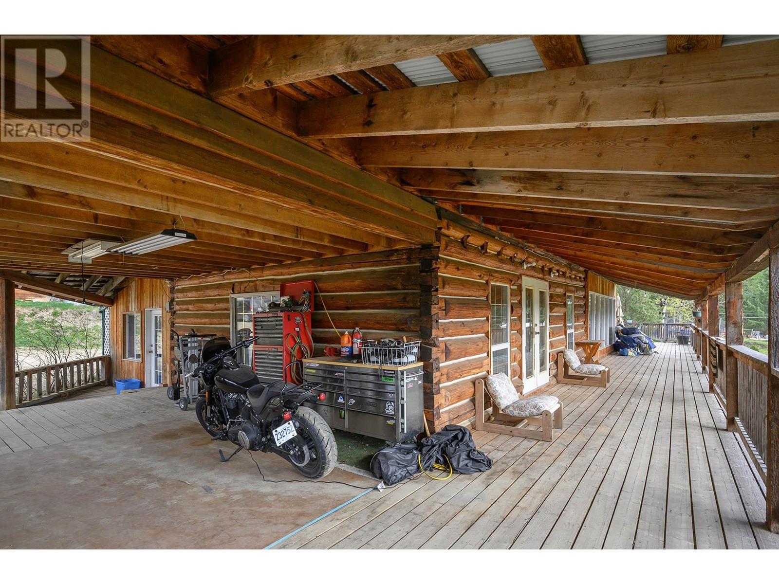 956 Barber Rd, Clearwater, British Columbia  V0E 1N1 - Photo 52 - 178209