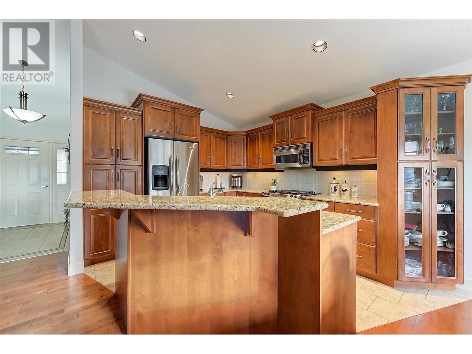 3429 Camelback Drive Kelowna