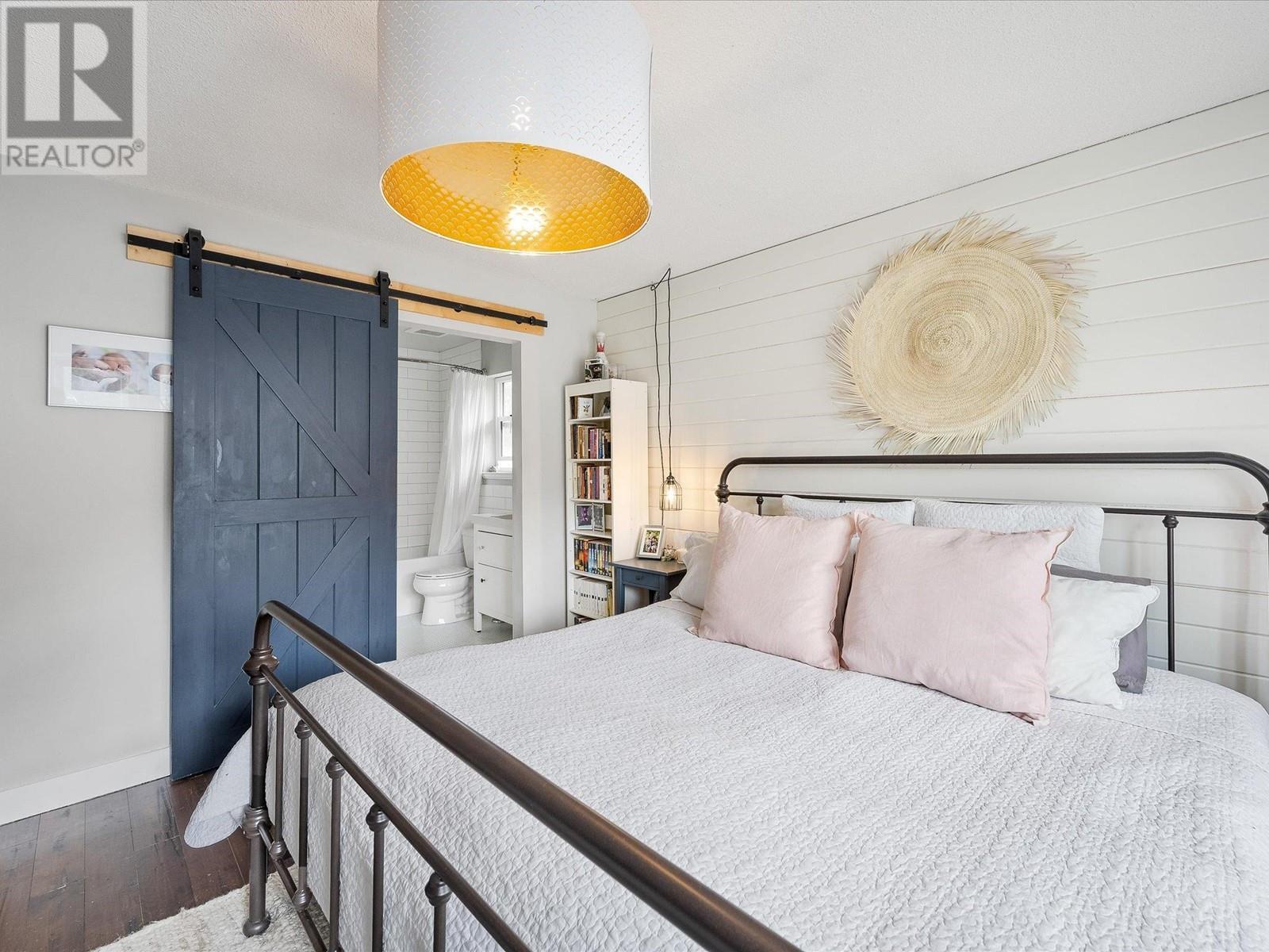 7392 Larch Street, Pemberton, British Columbia  V0N 2L0 - Photo 10 - R2878390