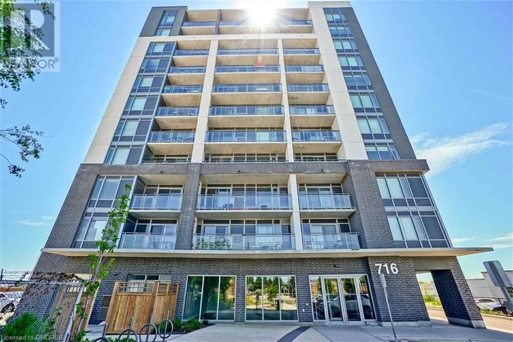 <h3>$2,375<small> Monthly</small></h3><p>716 Main Street East Street Unit# 903, Milton, Ontario</p>