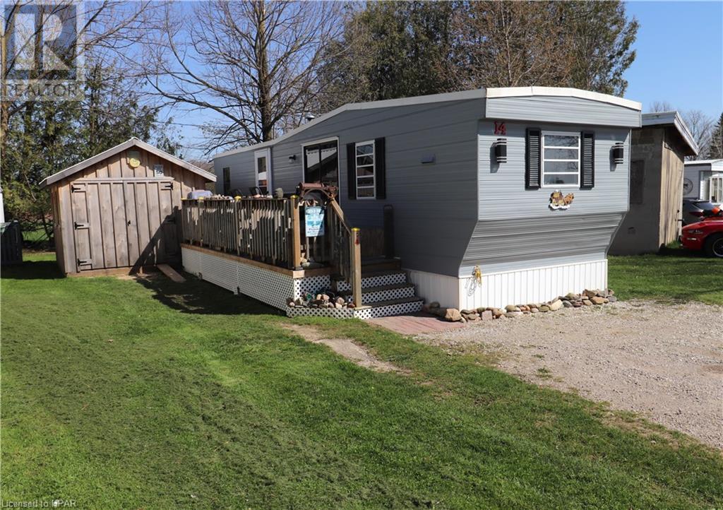 40201 VANASTRA Road Unit# 14, huron east, Ontario