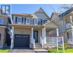 74 DONLEVY CRES
