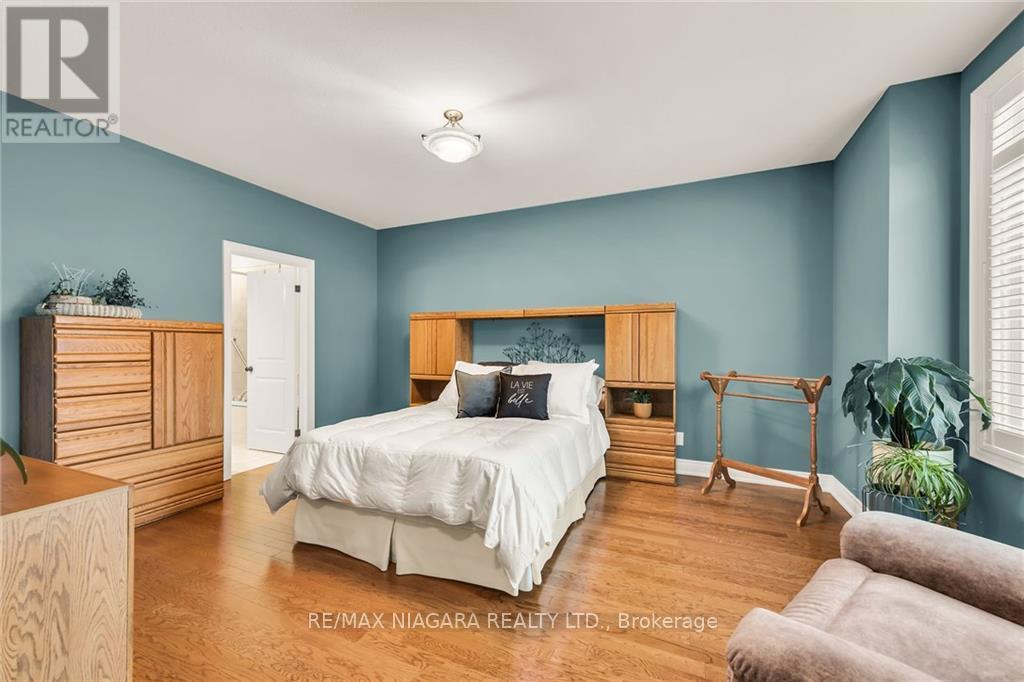 26 Emerald Common, St. Catharines, Ontario  L2M 0A7 - Photo 13 - X8302640